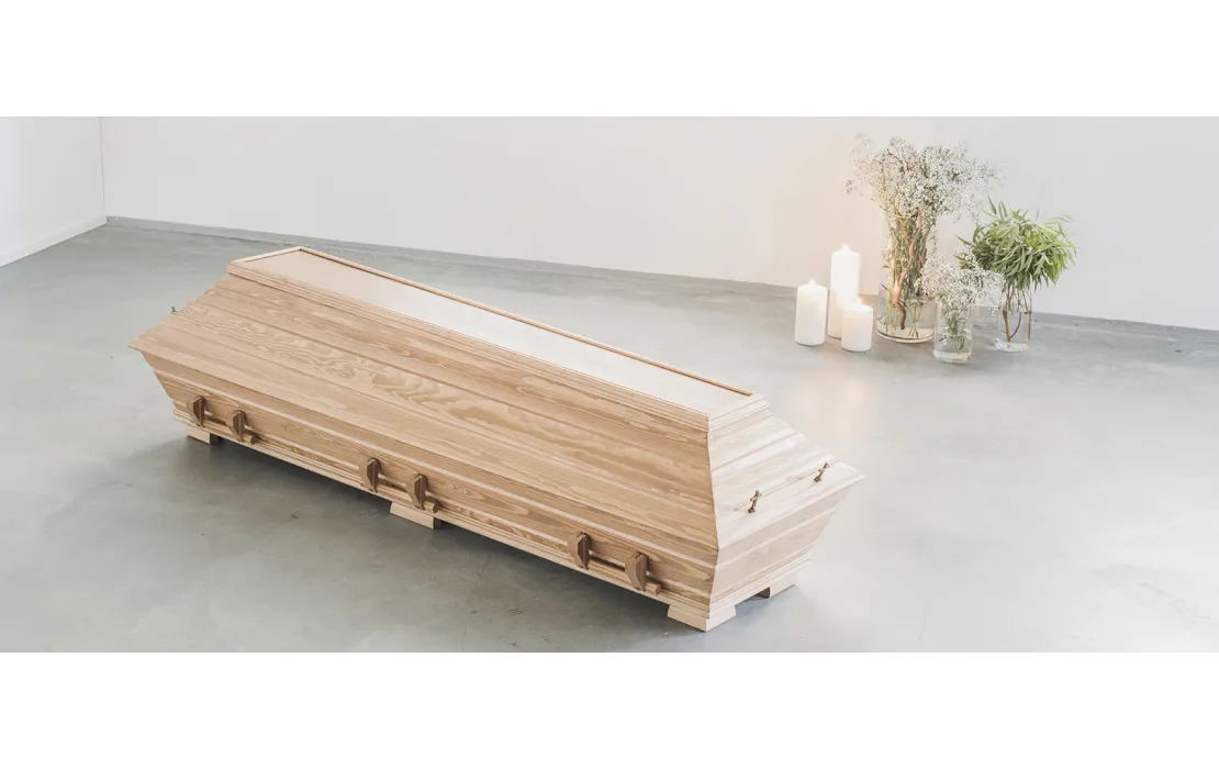 Puuarkku Punahonka H-44